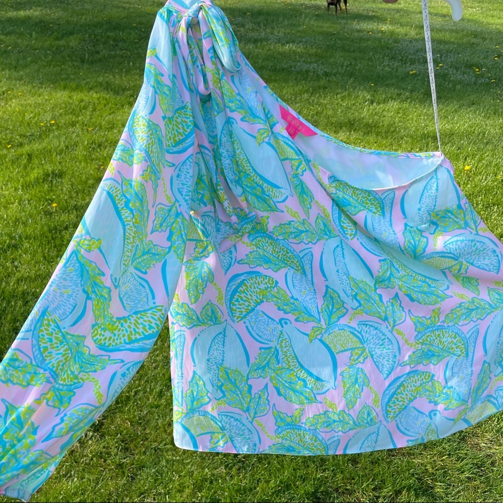 Lilly Pulitzer one sleeve blouse